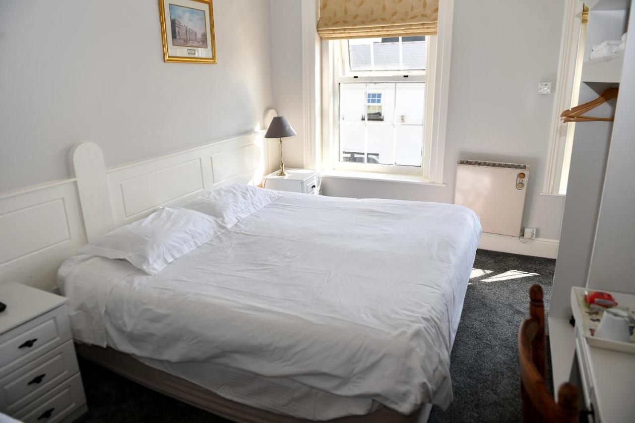 Railway House Guest House Mullingar Exteriör bild